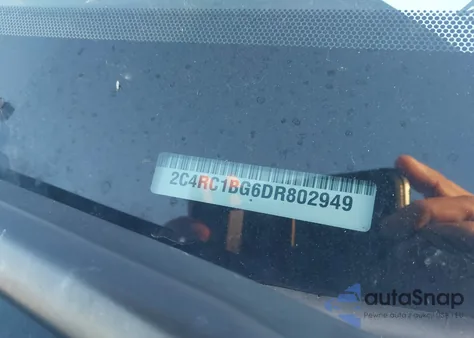 2013 Chrysler Town & Country Touring z USA, uszkodzony, nr VIN 2C4RC1BG6DR802949